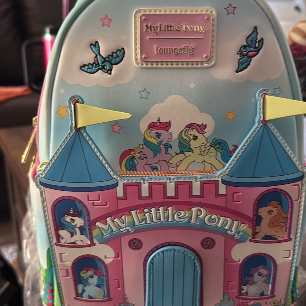 Brand New classic throwback My Little Pony Loungefly Bag